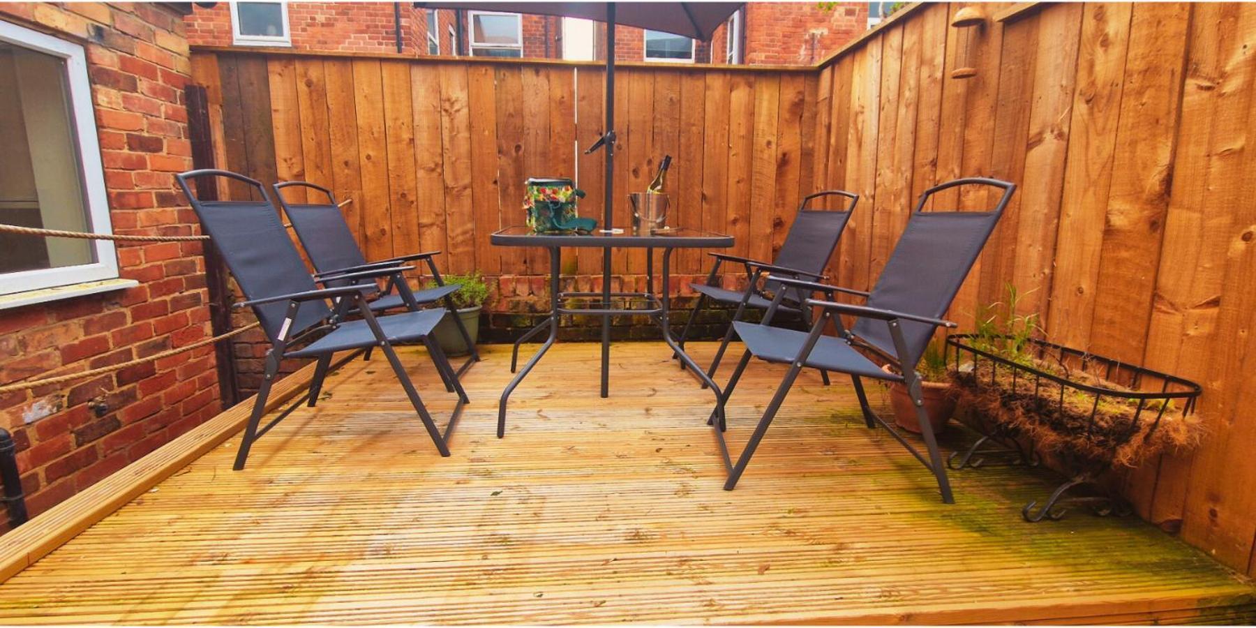 Private Room In Modern House Near Nottingham Exterior foto